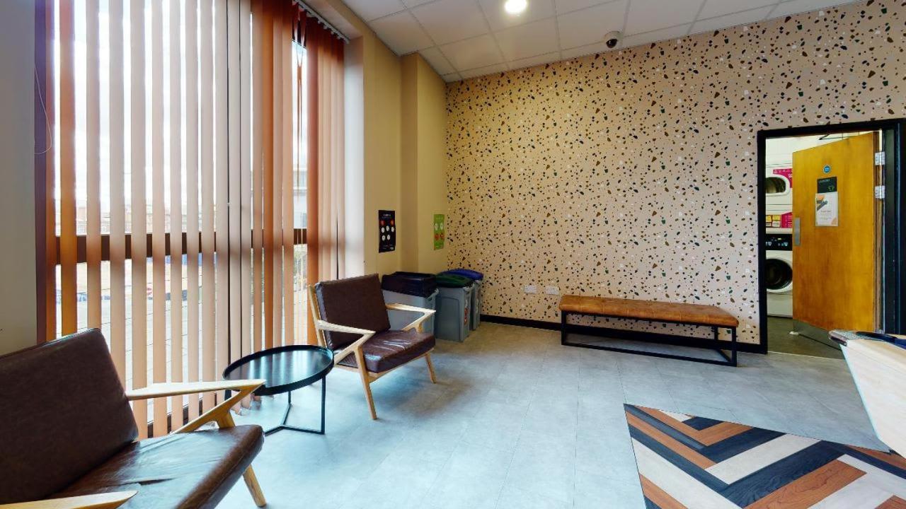 Explore From Your Ensuite Oasis At Iq Exchange * Nottingham