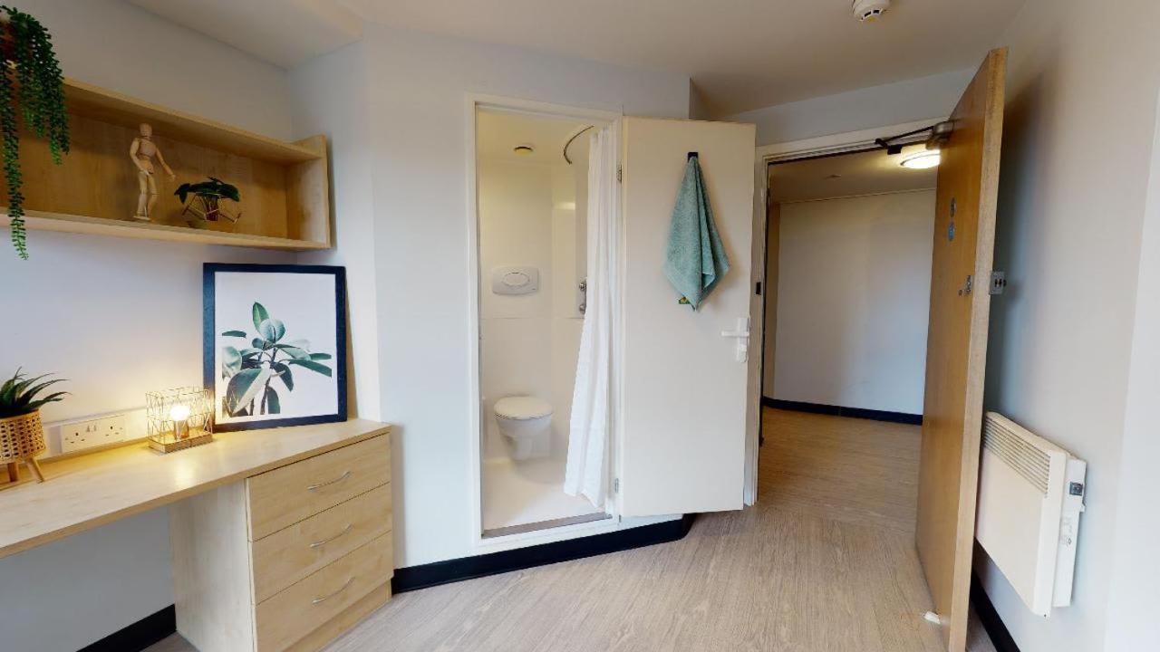 Explore From Your Ensuite Oasis At Iq Exchange